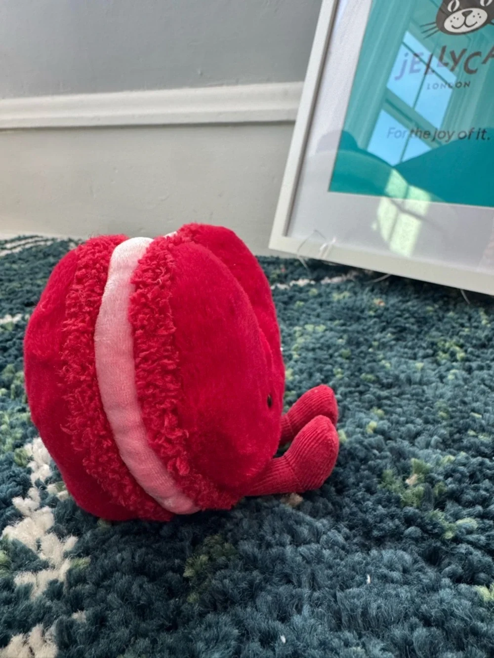 BNWT Jellycat Arlette Heart Macaron - Picture 4 of 9